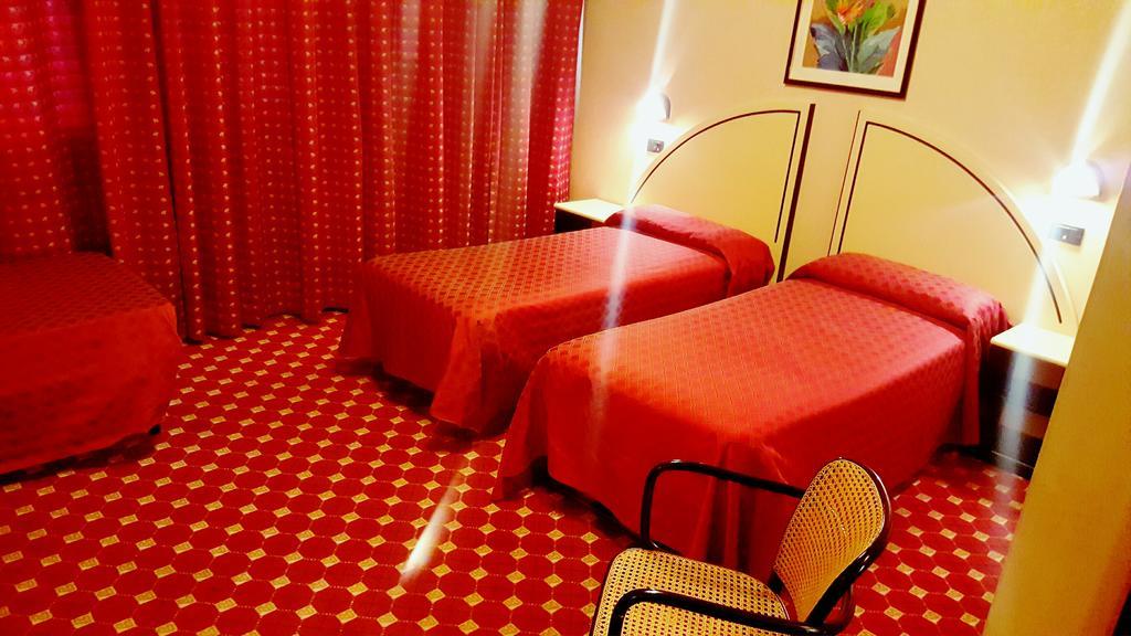 Hinterland Hotel Quartu Sant'Elena Room photo